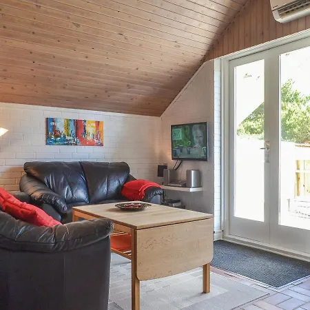 Two-bedroom Holiday In Hvide Sande Bjerregard