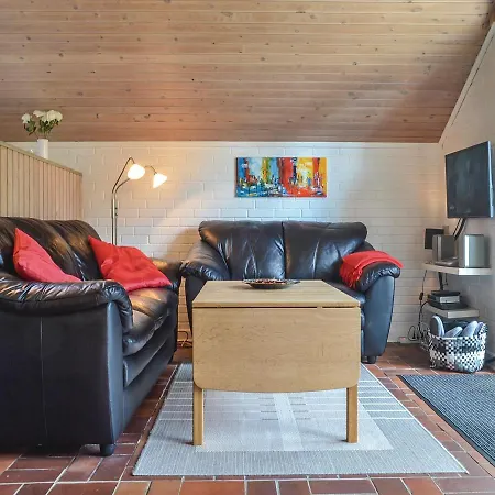 Holiday home Two-bedroom Holiday In Hvide Sande