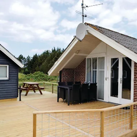 Two-bedroom Holiday In Hvide Sande Holiday home Bjerregard
